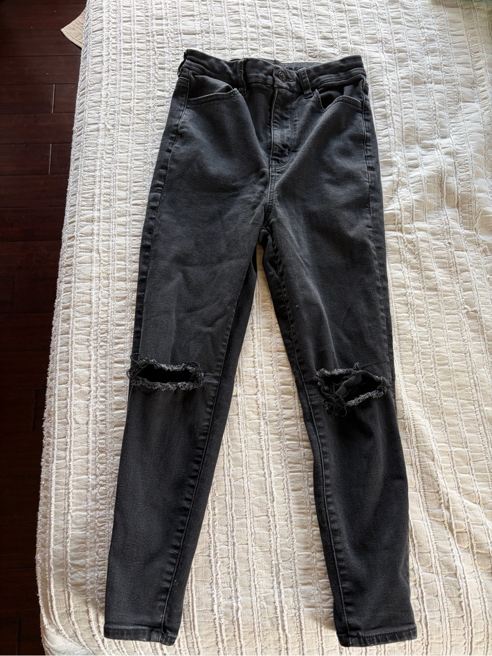 American Eagle Short Curvy High-Rise Skinny Jeans